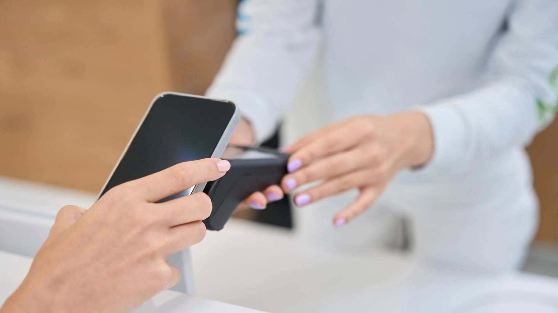 nfc-payment-pharmacy.jpg